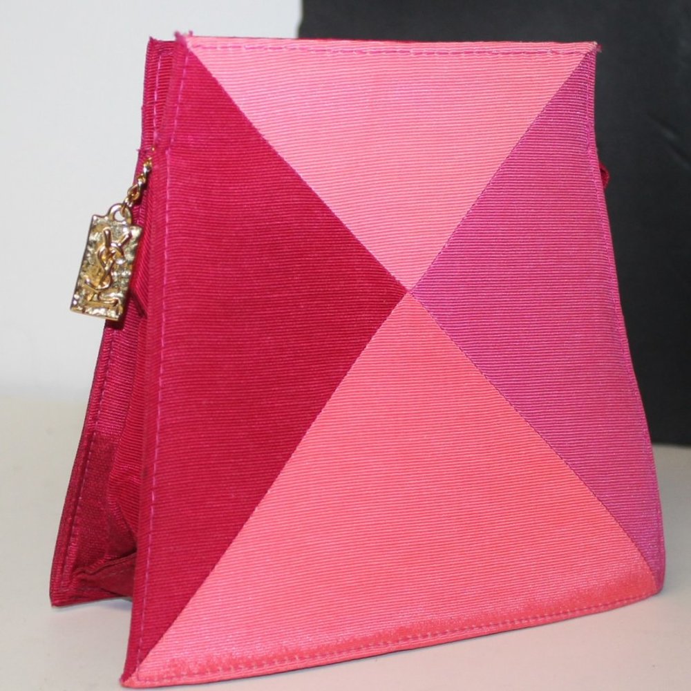 Authentic YSL Yves Saint Laurent Clutch Handbag Bag  Purse w Logo Zip Ch…
